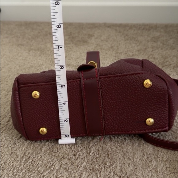 Structured Pebbled Crossbody Bag in Burgundy with Gold Hardware - Picture 7 of 7